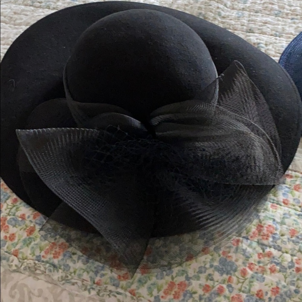 Stunning“ princess Kate- style hat